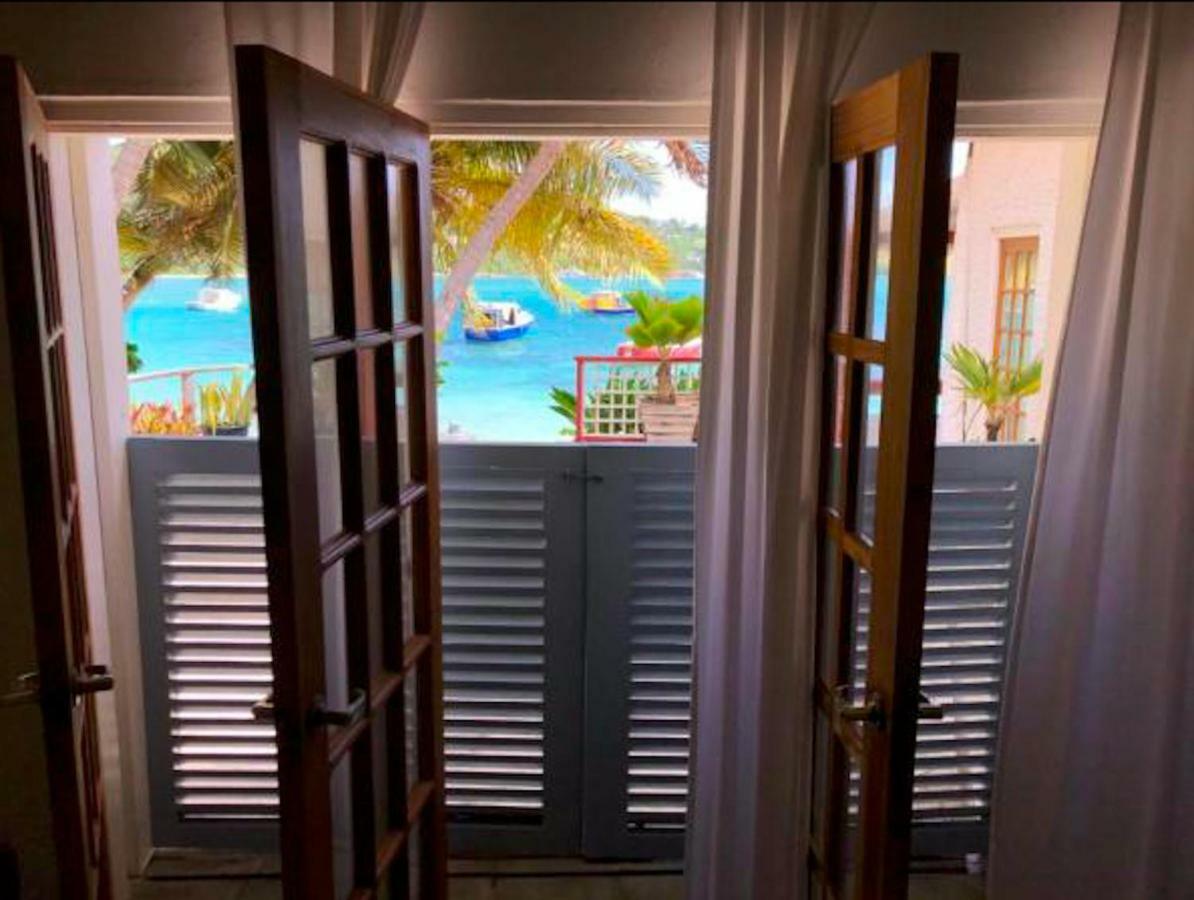 Bequia Beachfront Villa Hotel Friendship 외부 사진