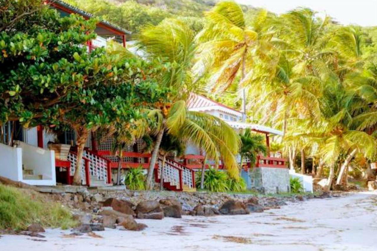 Bequia Beachfront Villa Hotel Friendship 외부 사진